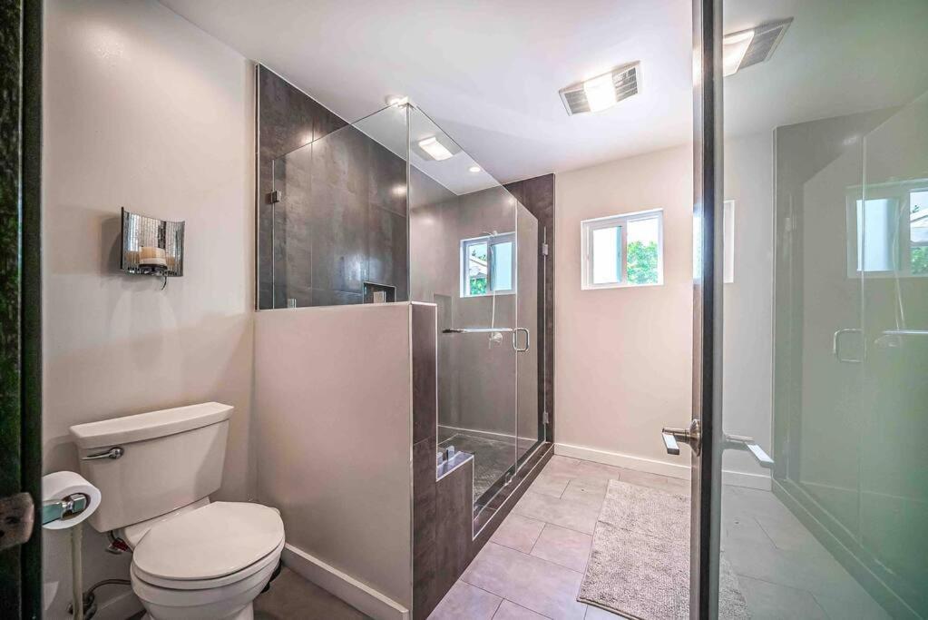 Luxury House Pool & 10 Mins From Hollywood & Universal Casa vacanze *