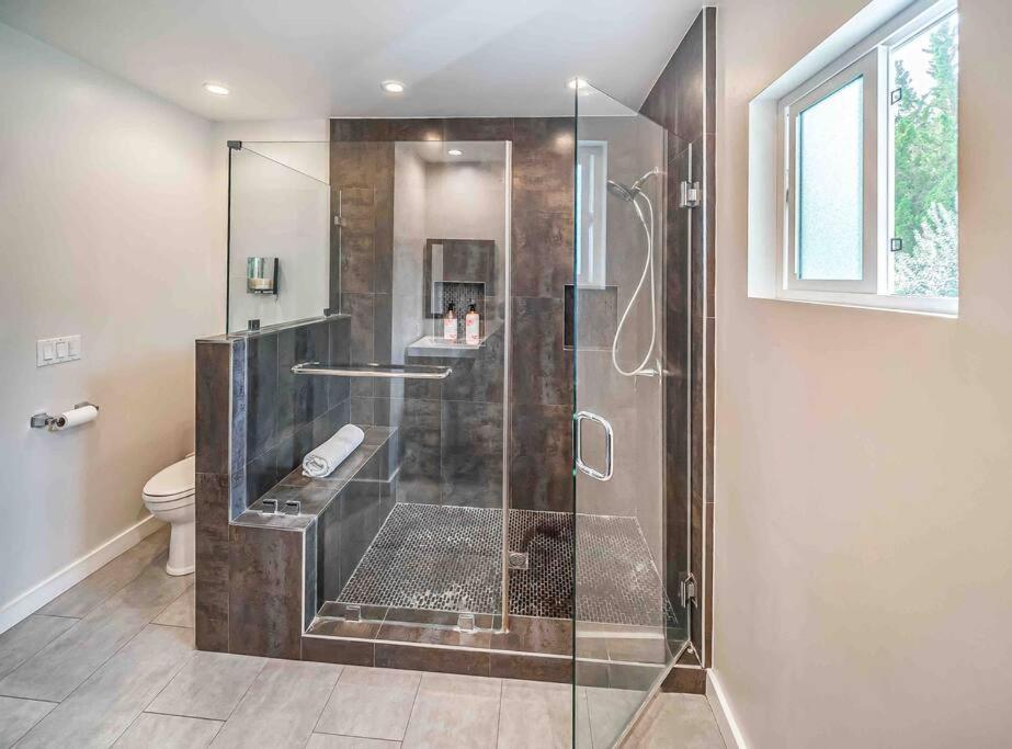 Luxury House Pool & 10 Mins From Hollywood & Universal Casa vacanze Los Angeles